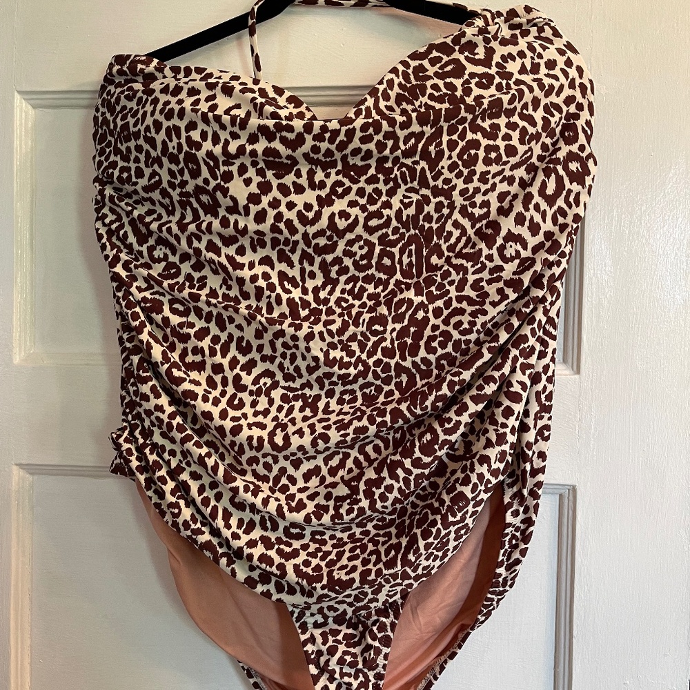 Leopard print one piece (NWT)